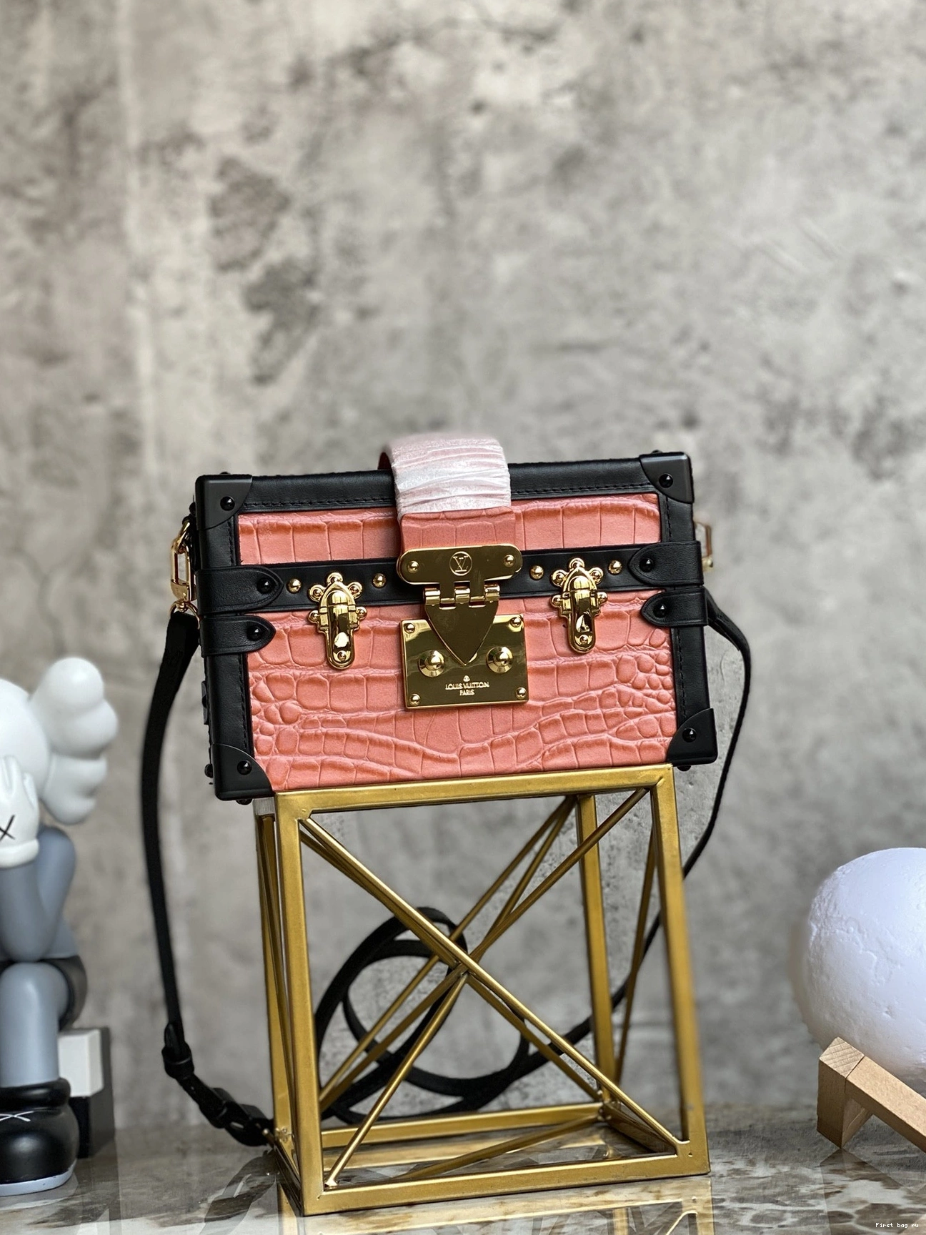 Frstbag ru MALLE VUITTON PETITE LOUIS 0810